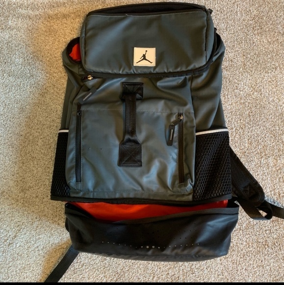 jordan duffle backpack